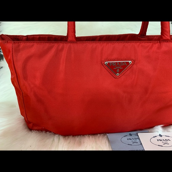 Prada Nylon handbag - Picture 3 of 9